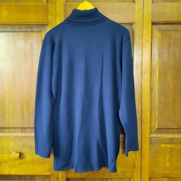 Eileen Fisher Italian Yarn Navy Blue Knit Ribbed Turtleneck Sweater Size Medium - Picture 7 of 10